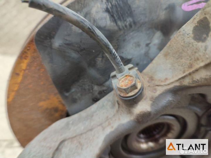 Ступица передняя правая nissan tiida