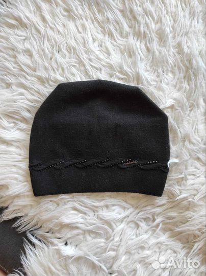 Шапка новая тонкая весенняя