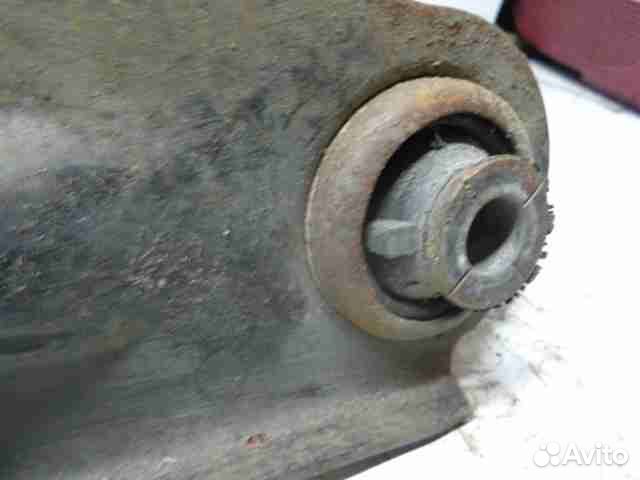 Рычаг передний левый нижний Opel Vivaro Vivaro 200