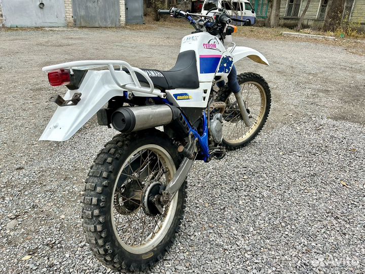 Yamaha Serow 225