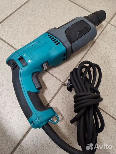 Перфоратор makita HR 2470 Original