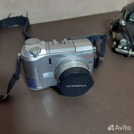 Фотоаппарат Olympus C-750 UltraZoom