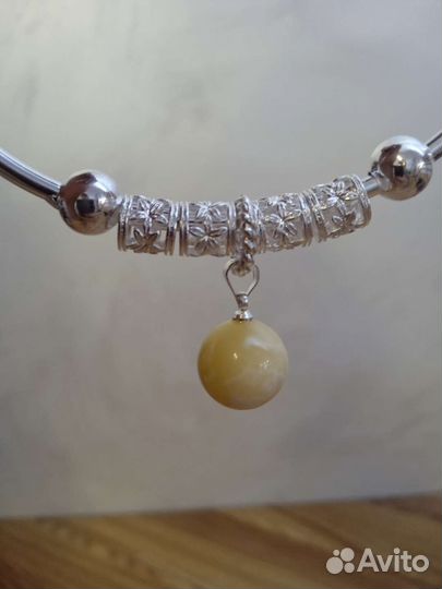 Браслет с Янтарем