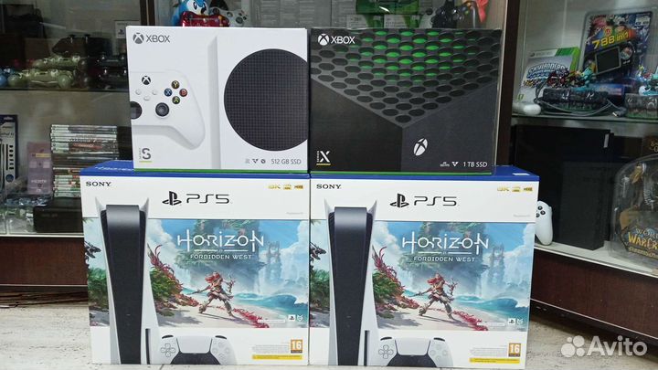 PlayStation 5 - Xbox Series S / X