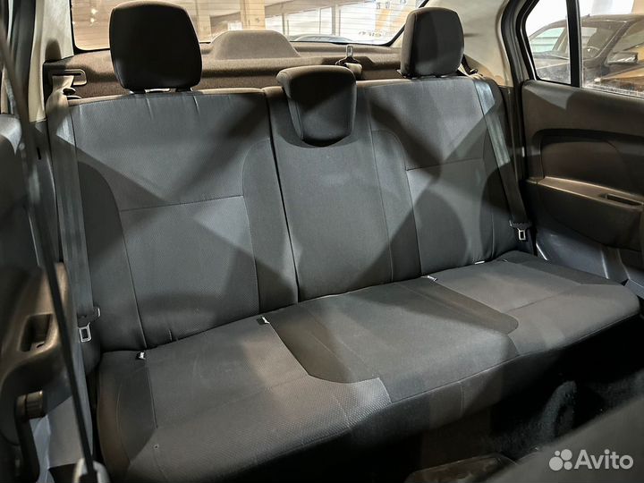 Renault Logan 1.6 МТ, 2019, 71 680 км