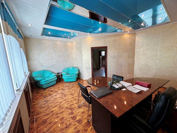 Сдаю офис с мебелью пл. 90 м² (отдельный вход)