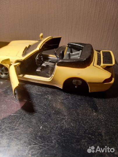 Моделька porsche 911 carrera 93г