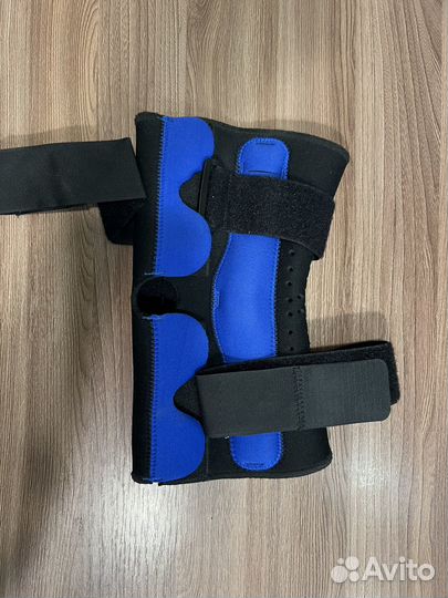 Ортез на коленный сустав Fosta F 1293 с шарнирами