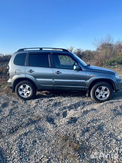 Chevrolet Niva 1.7 МТ, 2010, 200 000 км