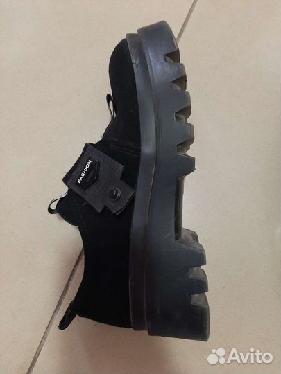 Полуботинки на девочку