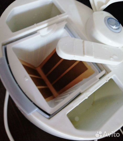 Кофеварка Scarlett в отличном состоянии