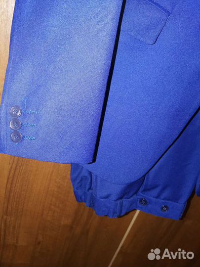 Школьный костюм