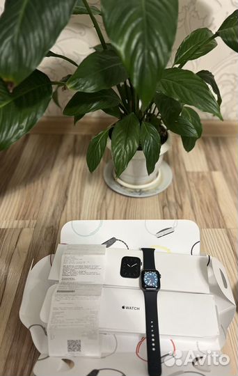 Apple watch series 5 40mm