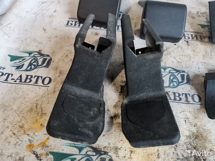 Накладка салазки сидения Ford Kuga II (2012—2016)