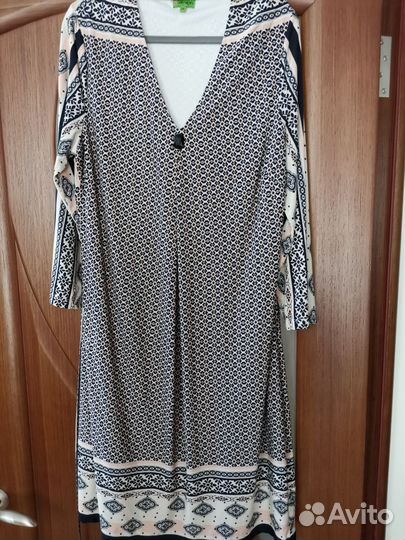 Платье женское 48 50 бу