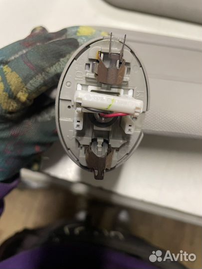 Козырек солнцезащитный правый/левый Corolla E150