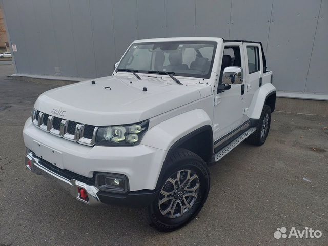 Новый BAIC BJ40 2.0 AT, 2023, цена 4350000 руб.