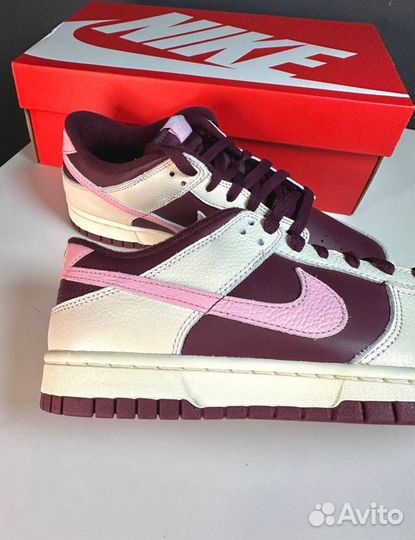 Кроссовки Dunk Low Retro PRM Valentine's Day 2023