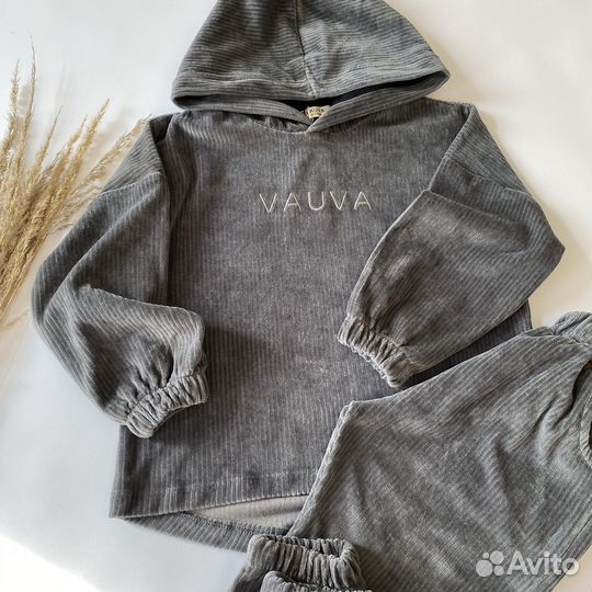 Костюм для мальчика и девочки Vauva