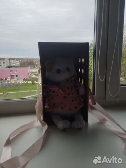 Игрушка кошечка лили