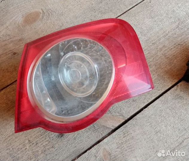 Фара задняя правая volkswagen passat b6
