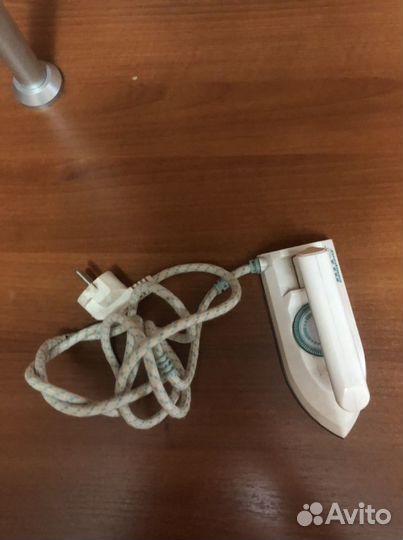 Утюг дорожный