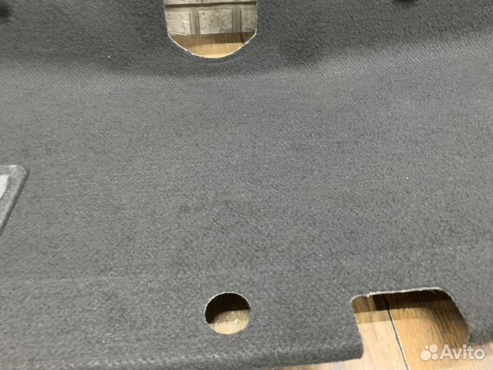 Mercedes Benz E W212 Обшивка крышки багажника