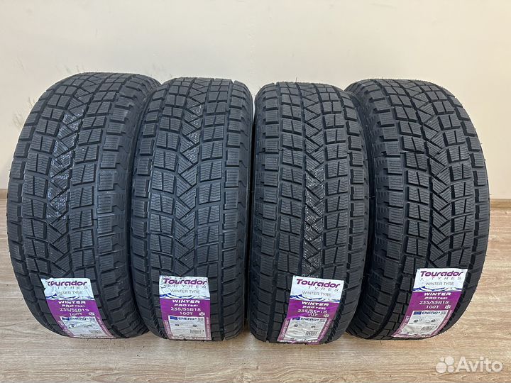 Tourador Winter Pro TSS1 235/55 R18 107T