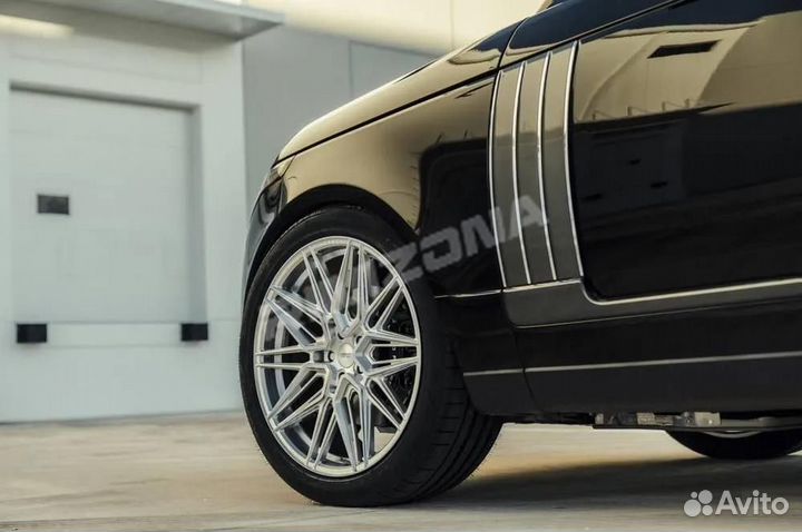 Литой диск в стиле vossen R19 5x112. Примерка коле