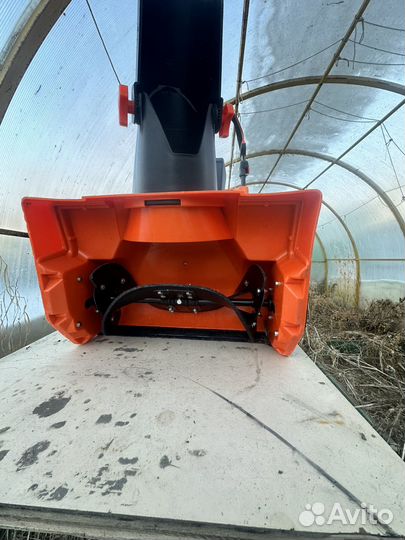 Снегоуборщик бу