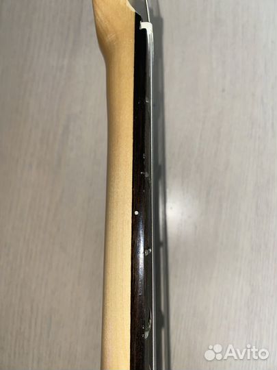 Электрогитара