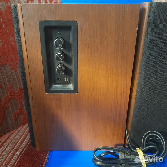 Акустические колонки