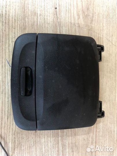 Бардачок Ssangyong Actyon