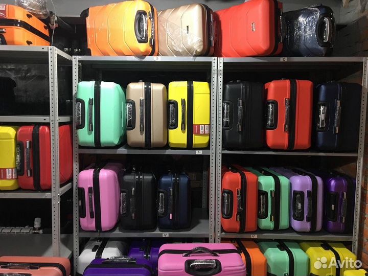 Чемодан ударопрочный L светло-коричневый