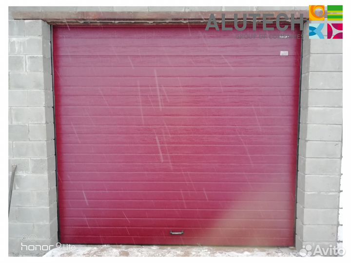 Гаражные ворота alutech