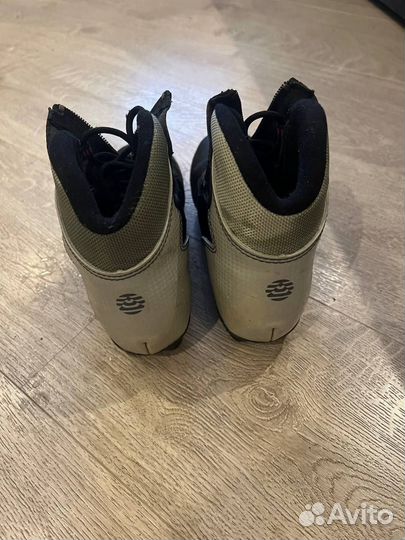 Лыжные ботинки alpina