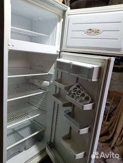 Холодильник б/у