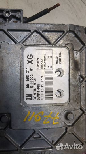 Блок управления двигателем Opel Zafira B, 2014