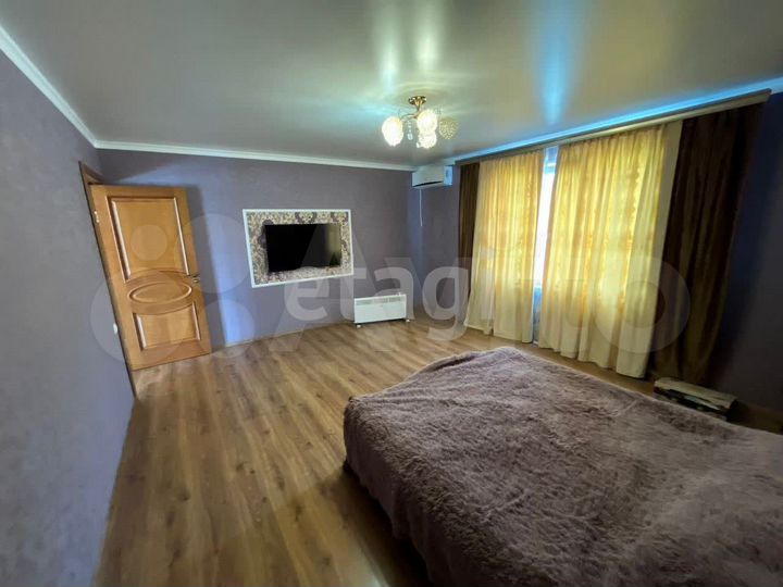 Дом 160 м² на участке 8 сот.