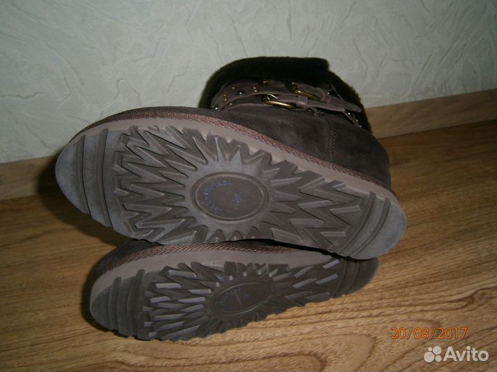 Замечательные полусапожки овчина и угги nadasa