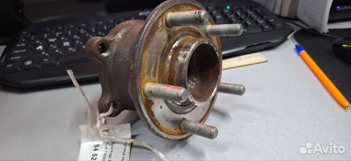 Ступица задняя Ford Kuga 2