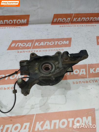 Кулак передний правый Nissan Teana J32 2010