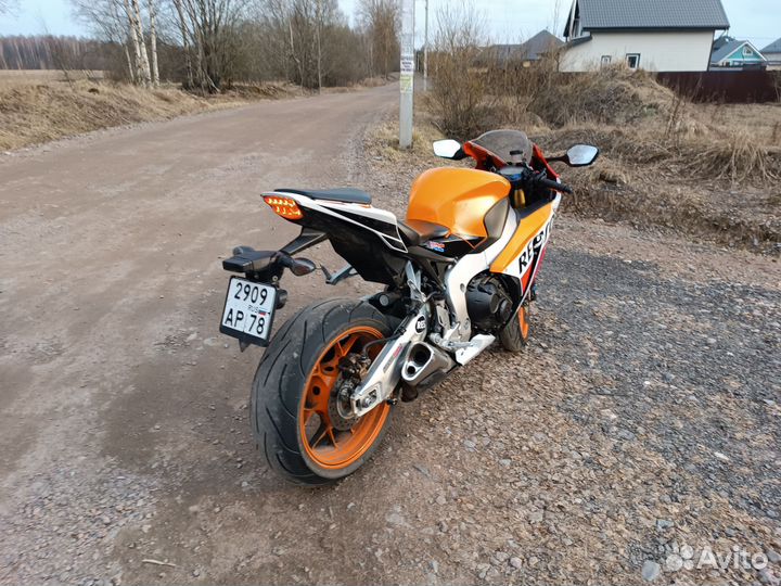 Honda CBR 1000RR Fireblade (ABS)