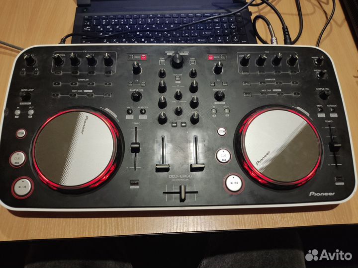 Контроллер Pioneer DDJ ergo V