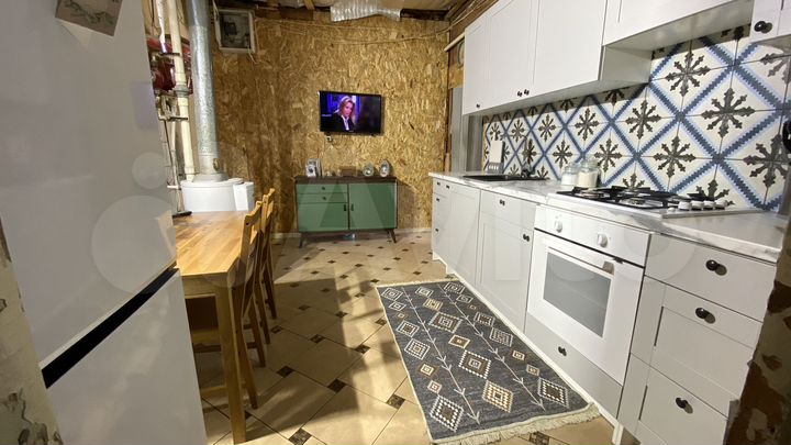 Дом 144 м² на участке 6,5 сот.