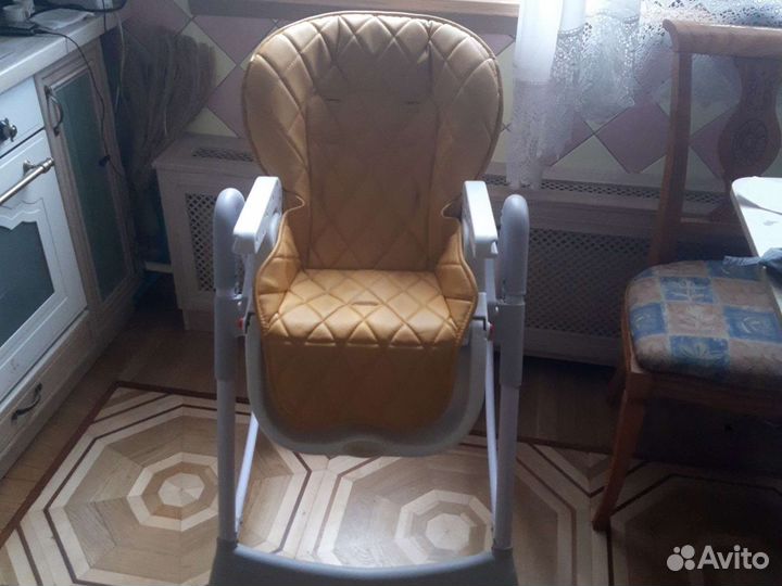 Стульчик для кормления babyton Classic