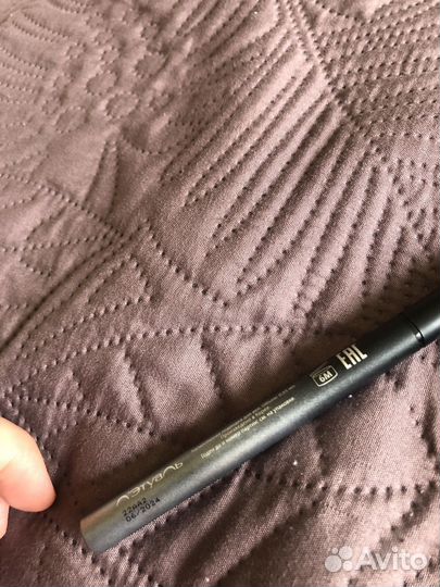 Жидкая подводка для глаз