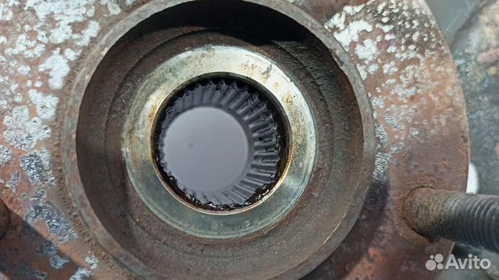 Кулак поворотный передний левый Mazda CX-7 L206-33-030A