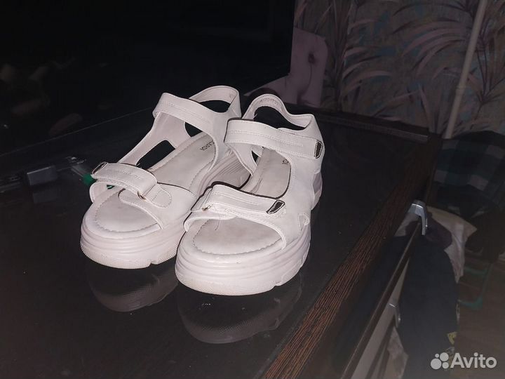 Сандали женские летние