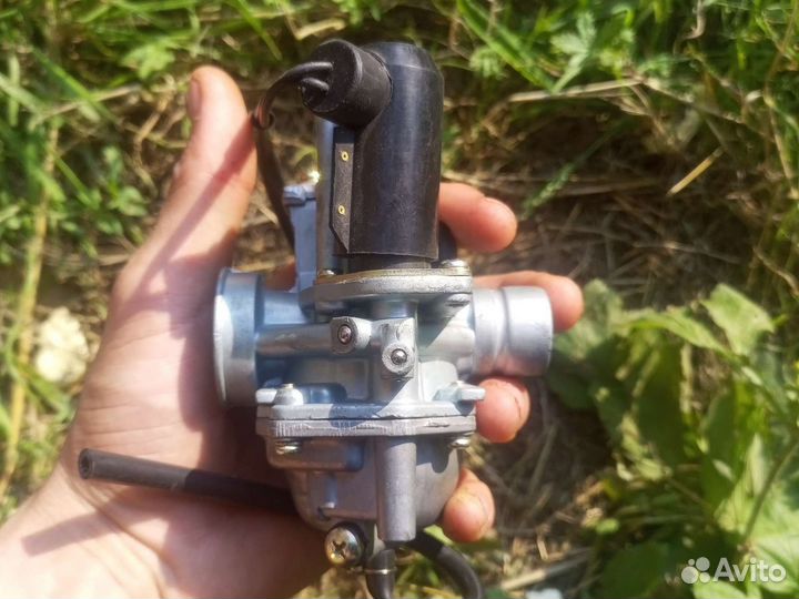 Карбюратор на мотоцикл suzyki AG-90